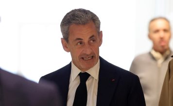 Sarkozy afronta hasta 10 años de cárcel en juicio por fondos libios