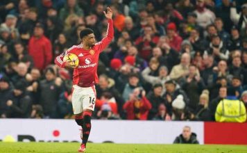 El Manchester United logra una remontada ante el Southampton con un hat-trick de Amad