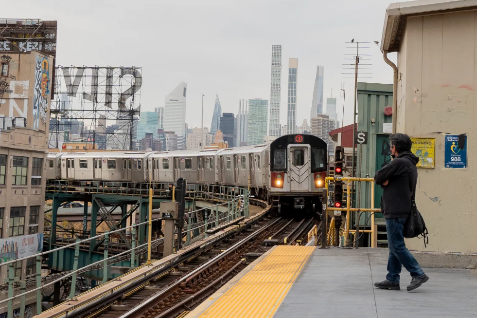 200 policías vigilarán el metro de Nueva York