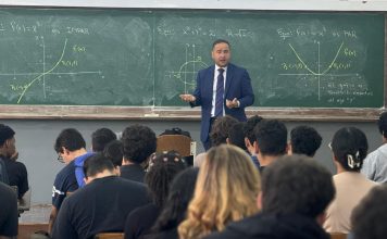 Estudiantes de la UCV rechazan visita de Ricardo Sánchez, ministro de Educación Universitaria