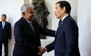 Rubio discute con el presidente Mulino las exigencias de Trump sobre el Canal de Panamá