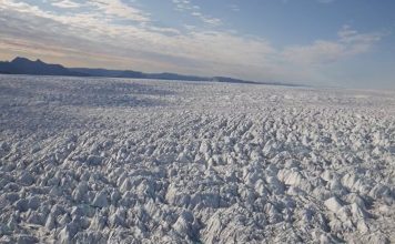 Se agrieta más rápido la capa de hielo de Groenlandia