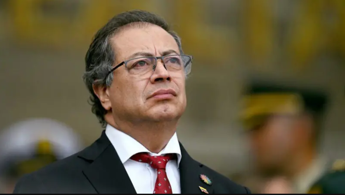 Cuatro razones que explican la crisis política que sacude a Petro en Colombia y que provocó una oleada de renuncias en su gabinete