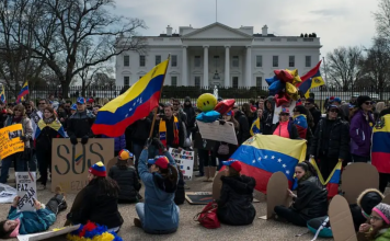 ¿Cuántos vuelos se necesitarían para repatriar a los venezolanos desde EE UU?