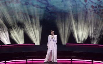 Miguel Bosé movió el piso en Ciudad de México