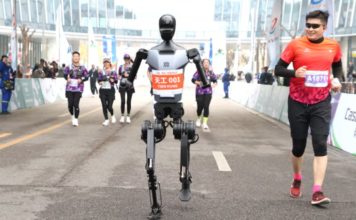 China tendrá la primera maratón con robots humanoides y humanos