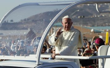 Los fieles en Venezuela reciben con sentimientos encontrados la muerte del papa Francisco Los fieles en Venezuela reciben con sentimientos encontrados la muerte del papa Francisco