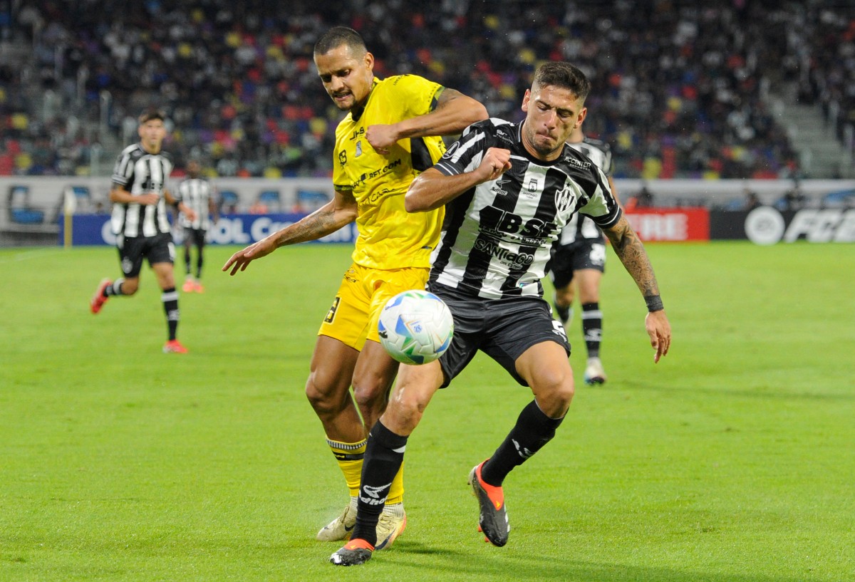 FBL-LIBERTADORES-CCORDOBA-TACHIRA