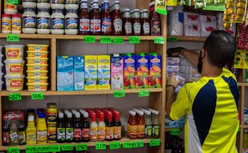 Canasta alimentaria de marzo: una familia venezolana necesitó 17,5 dólares diarios para cubrir gastos Canasta alimentaria de marzo: una familia venezolana necesitó 17,5 dólares diarios para cubrir gastos