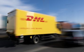 DHL suspendió envíos de más de 800 dólares a consumidores en Estados Unidos