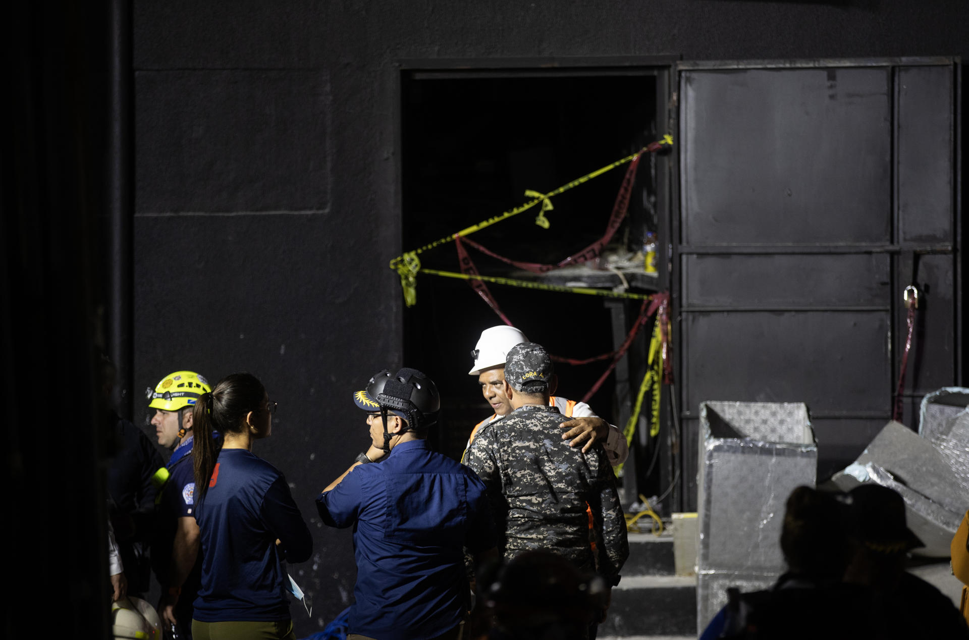 Sigue sin pausa la búsqueda entre escombros en discoteca de Santo Domingo, con 79 muertos