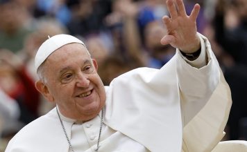 El Papa será velado en la capilla de su residencia tras constatar su muerte El Papa será velado en la capilla de su residencia tras constatar su muerte