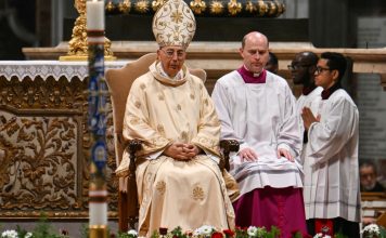 Misa celebra «intensa vida pastoral» de Francisco en noveno y último día de duelo