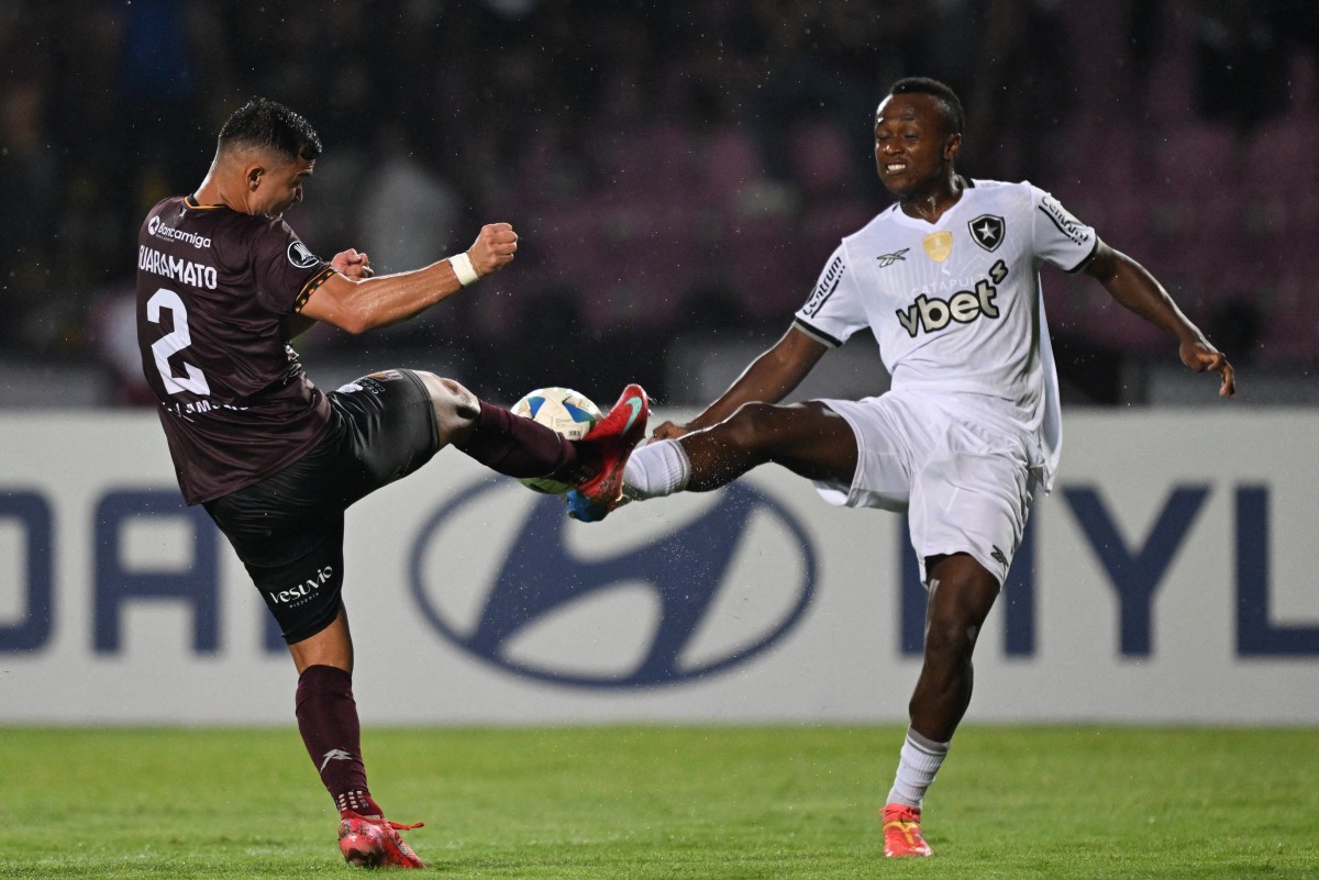 FBL-LIBERTADORES-CARABOBO-BOTAFOGO