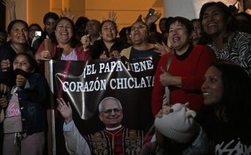 «Es chiclayano»: fieles celebran a su Papa peruano en medio del fervor popular «Es chiclayano»: fieles celebran a su Papa peruano en medio del fervor popular