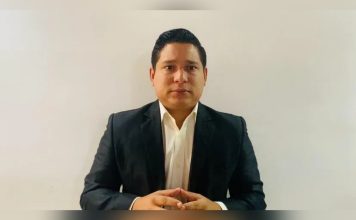 Ángel Fuentes denuncia terrorismo de Estado tras detención de Rodrigo Cabezas exministro de Finanzas Ángel Fuentes denuncia terrorismo de Estado tras detención de Rodrigo Cabezas exministro de Finanzas