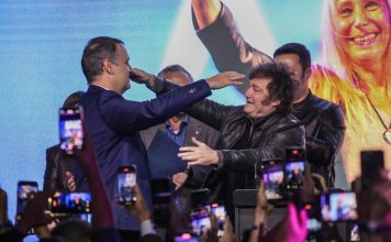 Milei celebró la victoria de su partido sobre el de Macri en Buenos Aires