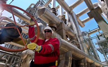 Venezuela seguirá operando en campos que dejará Chevron por sanciones, dice Maduro Venezuela seguirá operando en campos que dejará Chevron por sanciones, dice Maduro