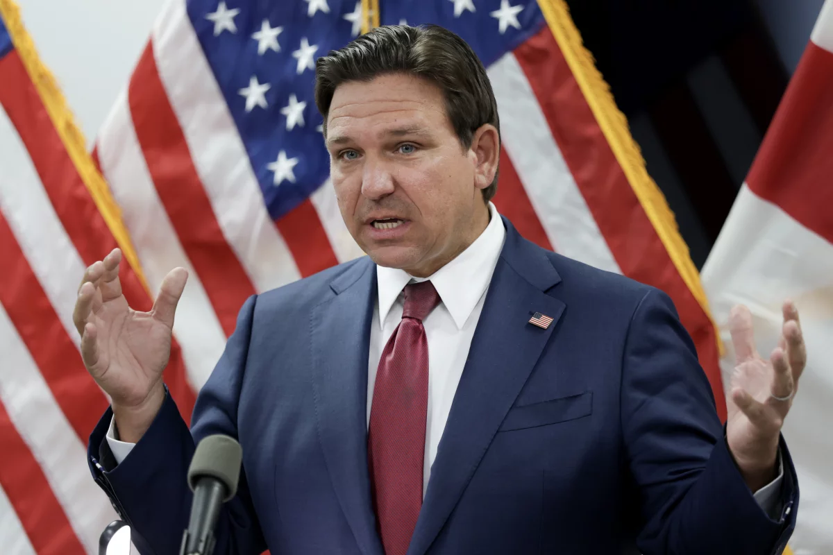 DeSantis propone usar Guardia Nacional como jueces para agilizar procesos migratorios en Florida