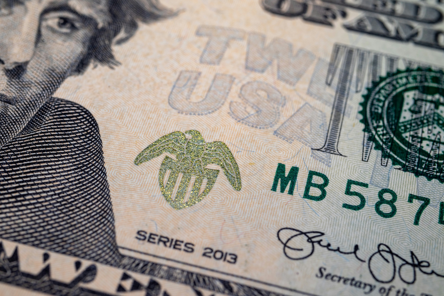 El dólar paralelo en Venezuela amplió la brecha con la tasa oficial este viernes 9 de mayo