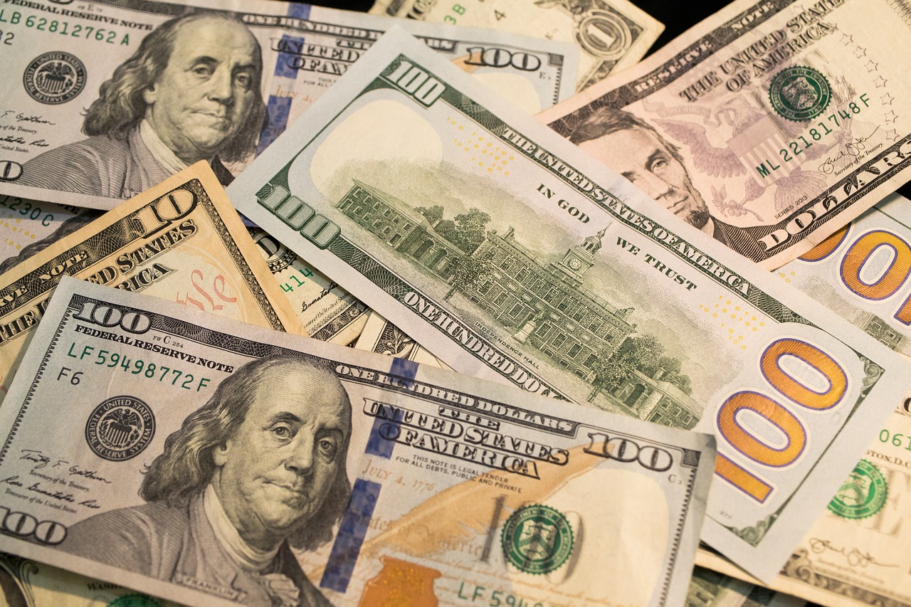dollar-5360053_1280