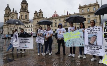 «No son criminales»: familiares exigen a Petro gestionar liberación de colombianos detenidos en Venezuela