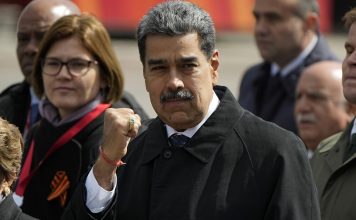 Maduro visita San Petersburgo