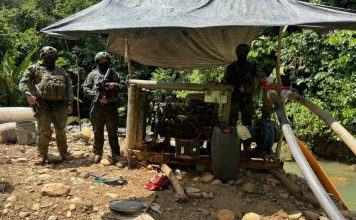 Disidencia colombiana de las FARC mató a 11 militares en Ecuador
