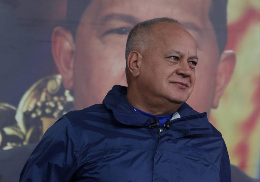 Cabello anuncia incautación de «otro lote de armas» provenientes de Trinidad y Tobago