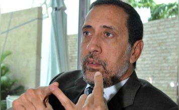 José Guerra afirma que eliminar páginas no erradicará el mercado paralelo del dólar José Guerra afirma que eliminar páginas no erradicará el mercado paralelo del dólar