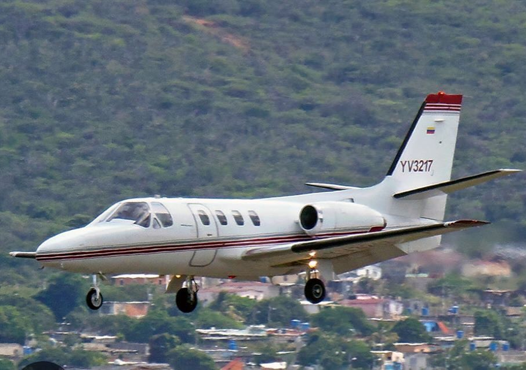 Avión con tres pasajeros desapareció tras despegar de Maiquetía rumbo a Margarita
